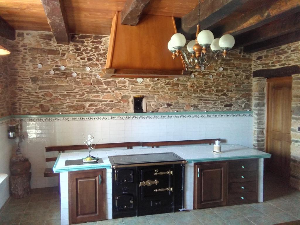 منزل الضيف Sistallo  في Casa Grande De Anllo المظهر الخارجي الصورة